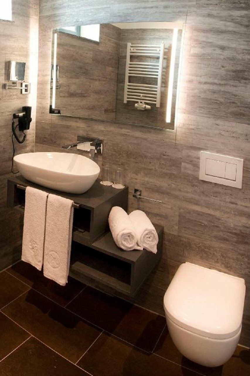 Premium By Gs Hotel 4*